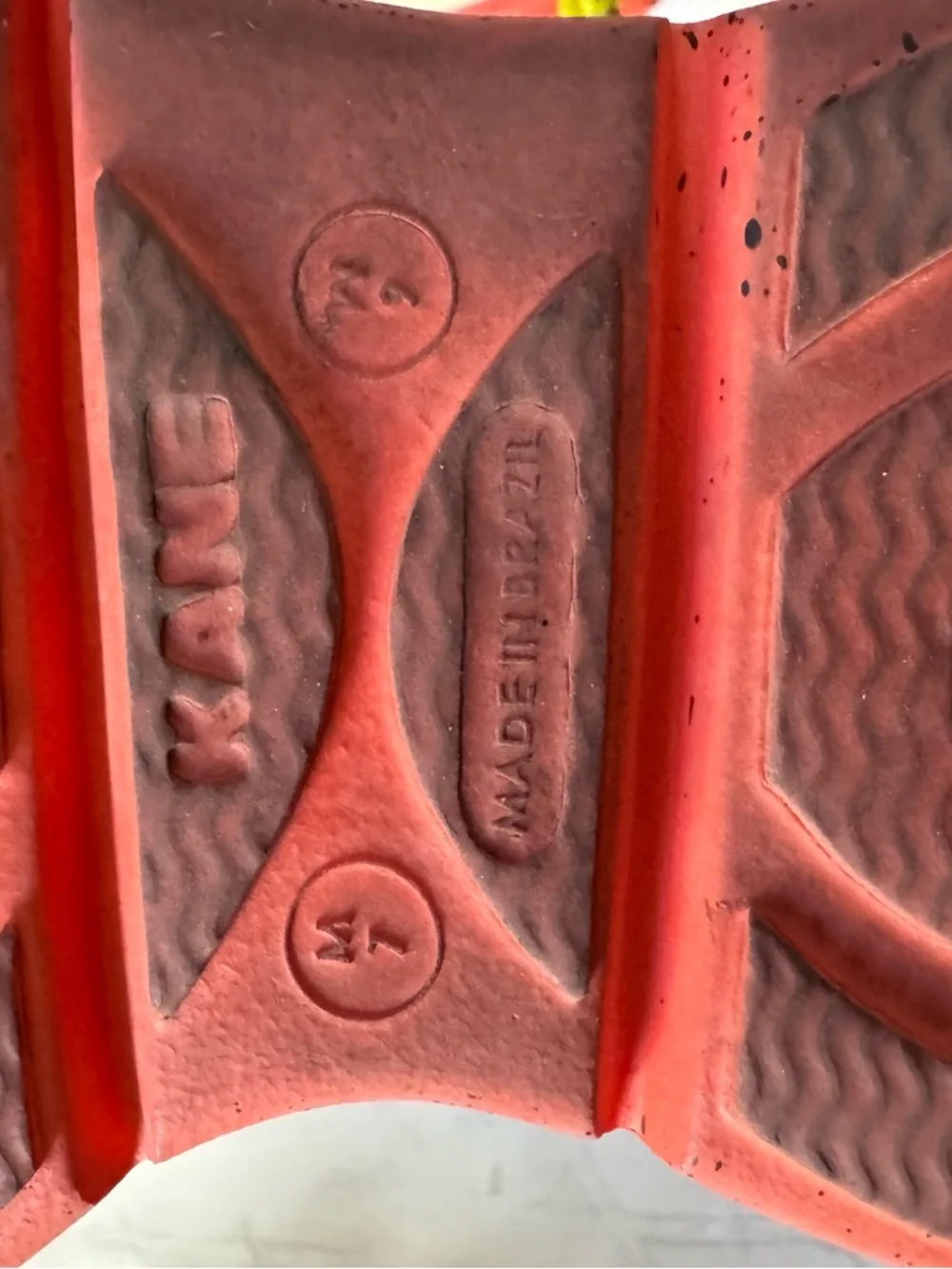 Kavu Coral-Orange Textured Sole Accent - Picture 4 of 5